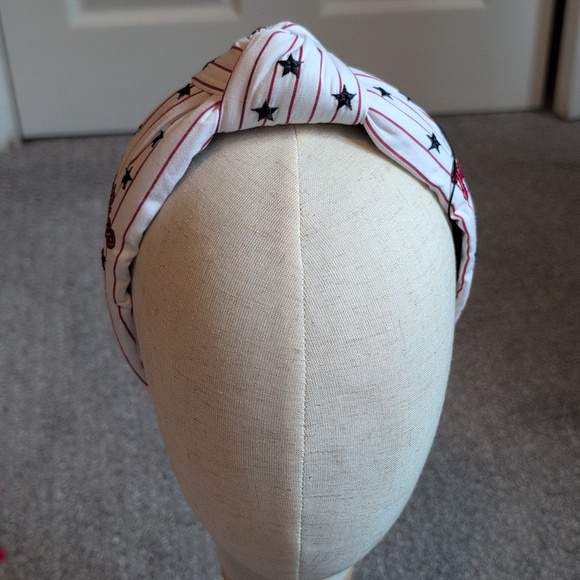 Lele Sadoughi Philadelphia Phillies Top Knot Headband NWT Lele Sadoughi Phillies Top Knot Headband NWT main image 2